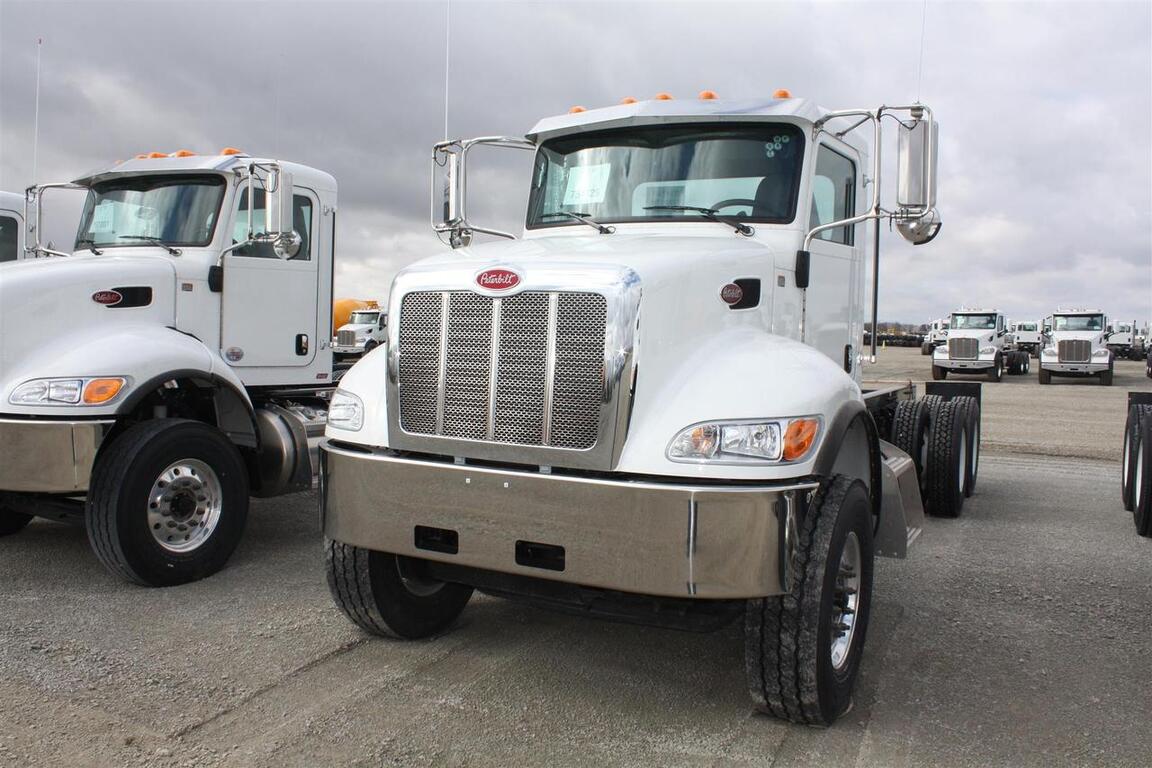 2021 Peterbilt 348 Non Eau Claire MN 2021 Peterbilt 348 Non Eau Claire MN