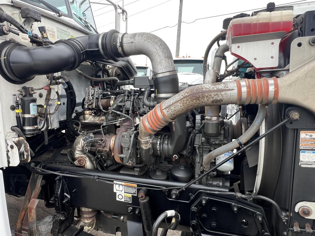 2021 Peterbilt 389 Rochester MN