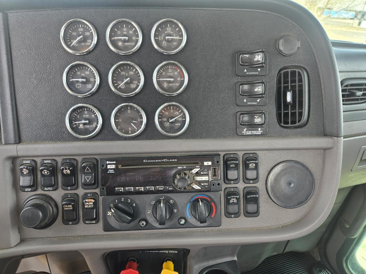 2021 Peterbilt 389 Rochester MN