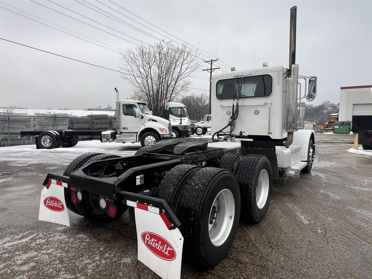 2021 Peterbilt 389 South St. Paul MN