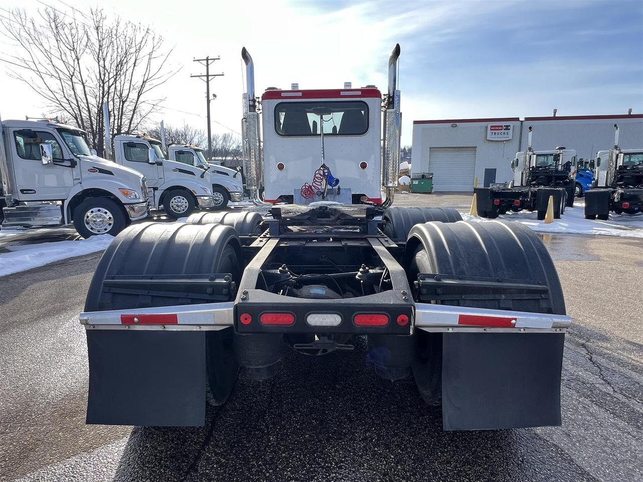 2021 Peterbilt 389 South St. Paul MN