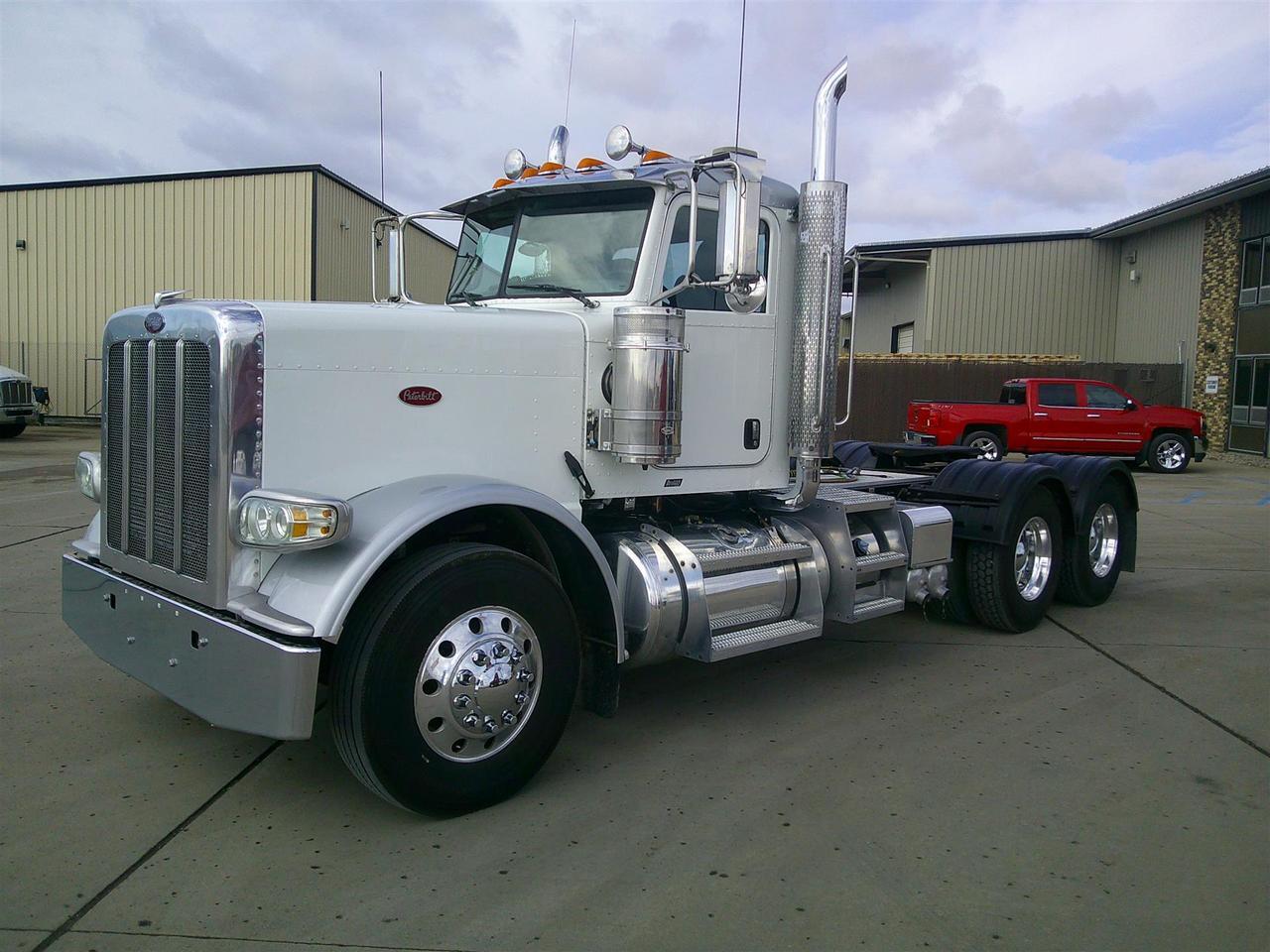 2021 Peterbilt 389 Non-Sleeper