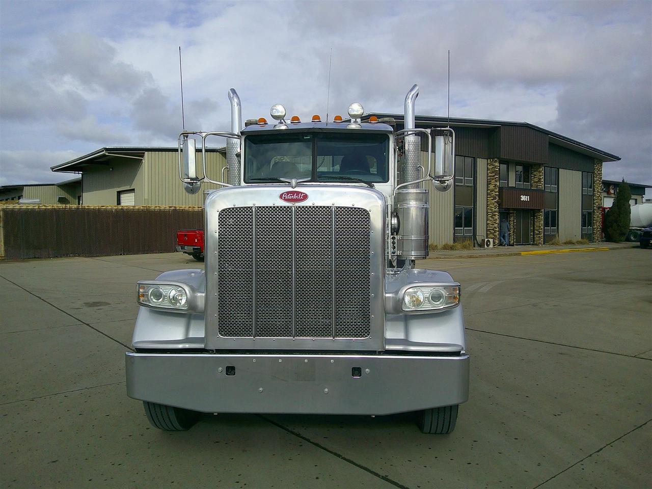 2021 Peterbilt 389 Non-Sleeper