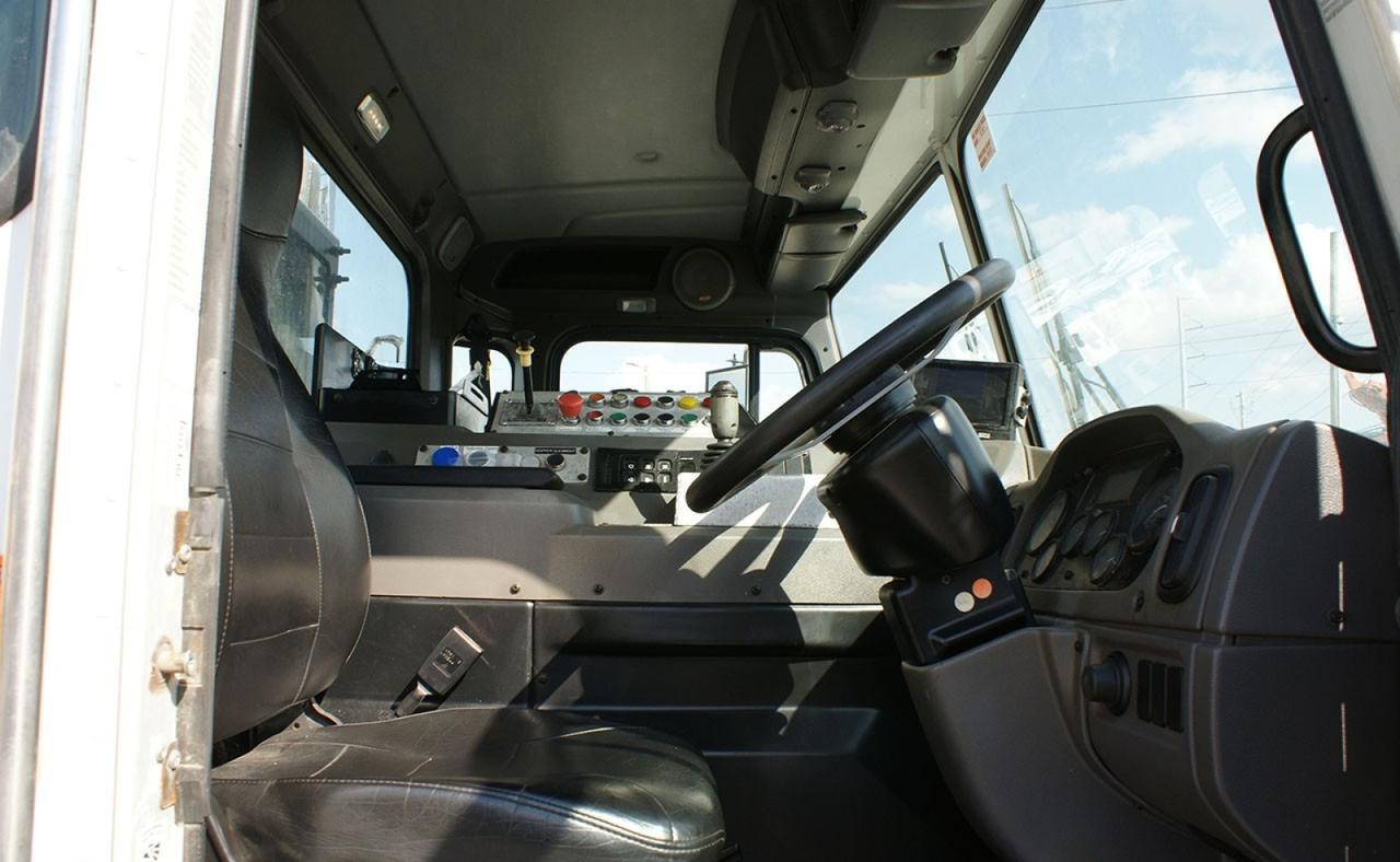 2021 Peterbilt 520 20 Yard GS-Products Side Loader Garbage Truck Tampa FL