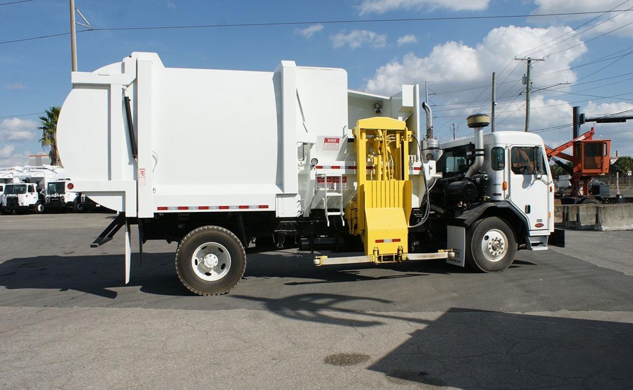 2021 Peterbilt 520 20 Yard GS-Products Side Loader Garbage Truck Tampa FL