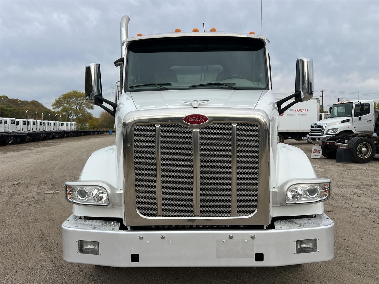2021 Peterbilt 567 Non-Sleeper