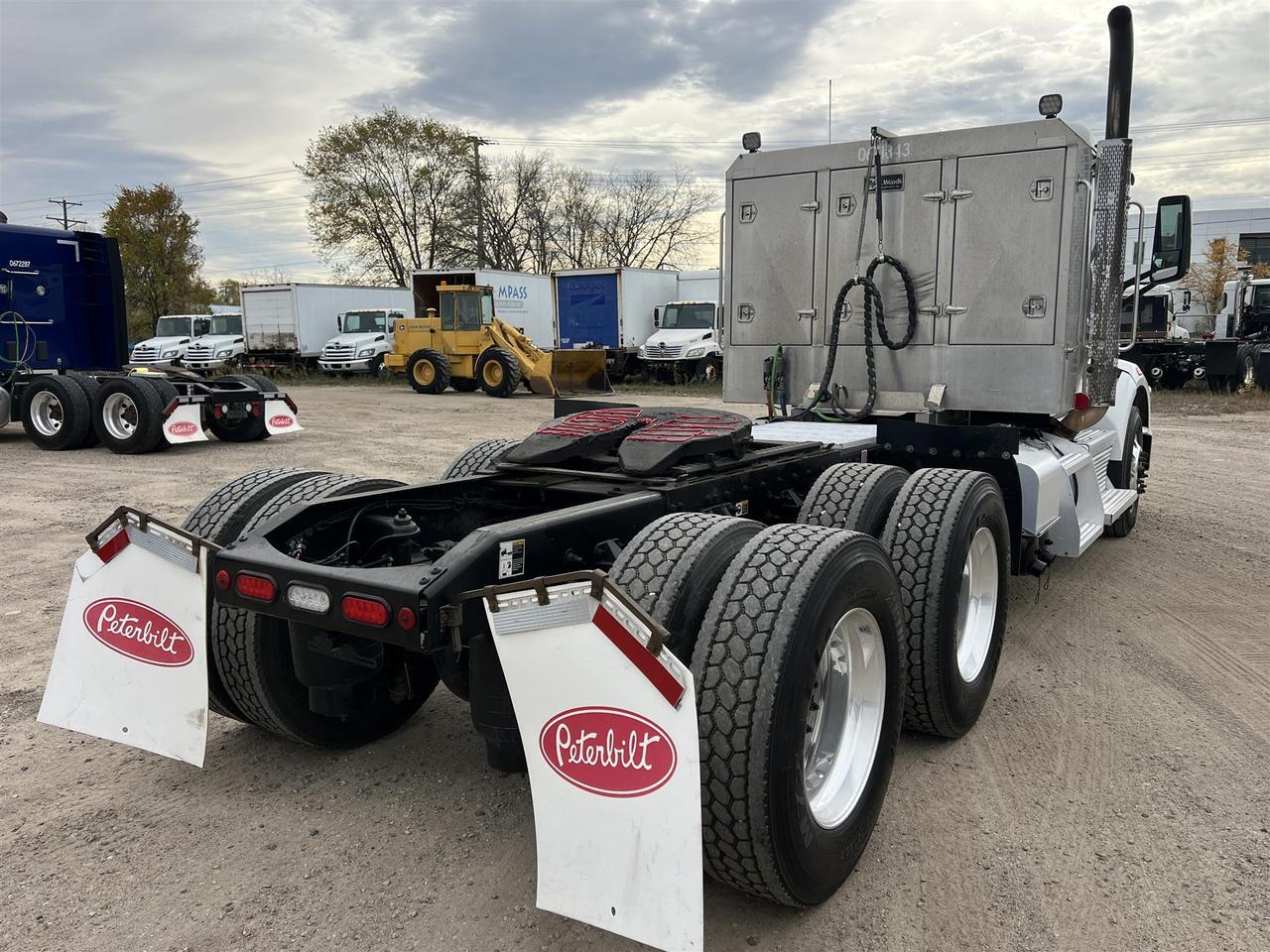 2021 Peterbilt 567 - image 6