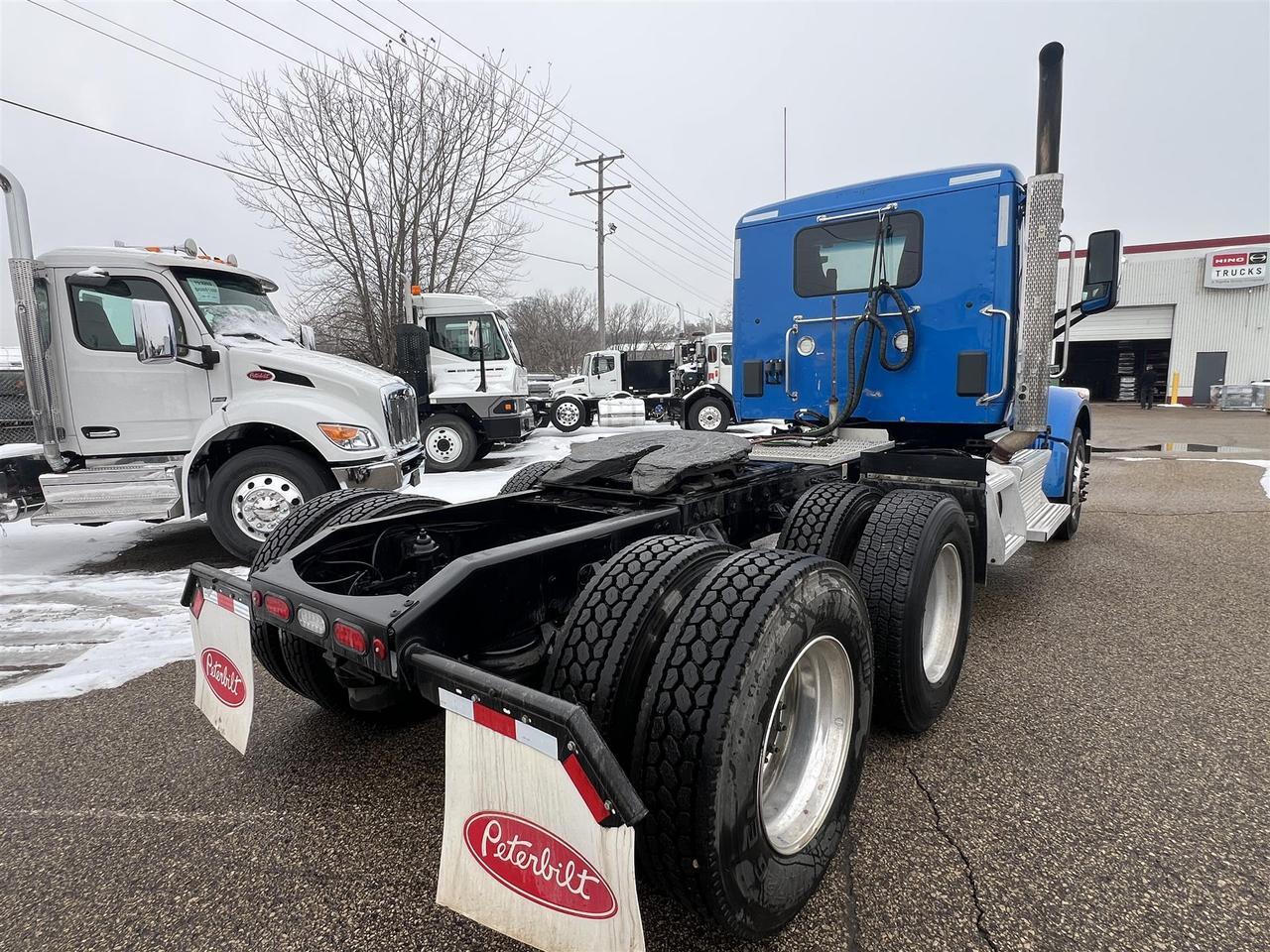 2021 Peterbilt 567 South St. Paul MN