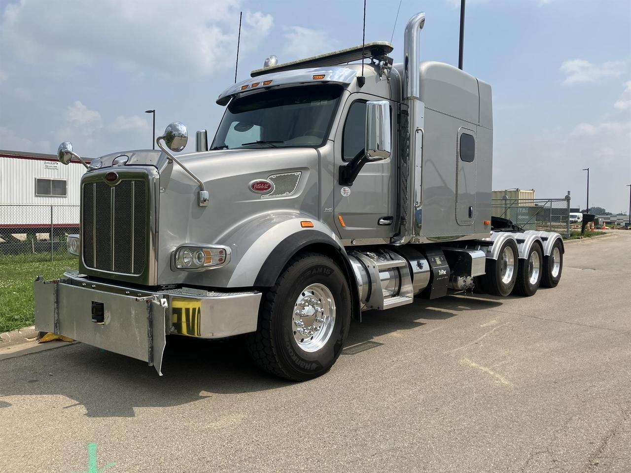 2021 Peterbilt 567 80&quot; Rochester MN