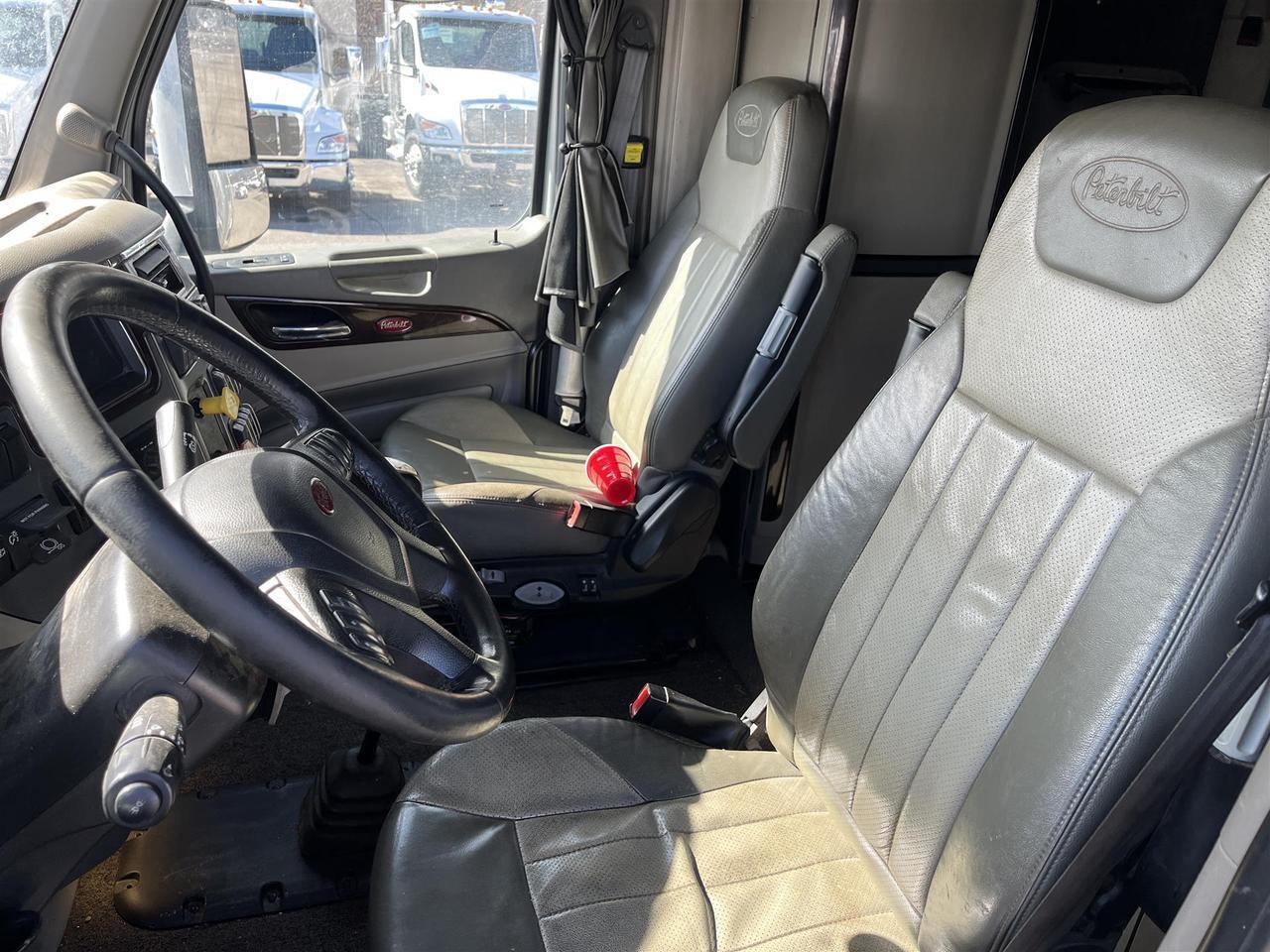 2021 Peterbilt 567 80&quot; Rochester MN