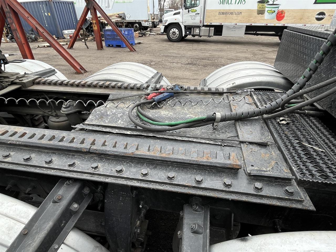 2021 Peterbilt 567 80&quot; Rochester MN