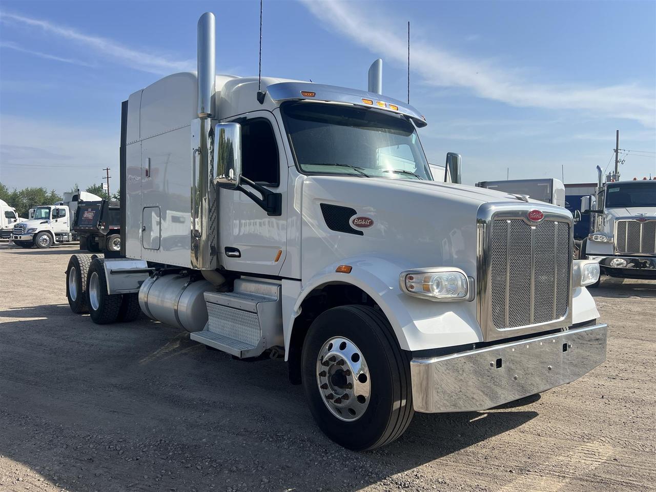 2021 Peterbilt 567 80&quot; Raised Roof Rochester MN