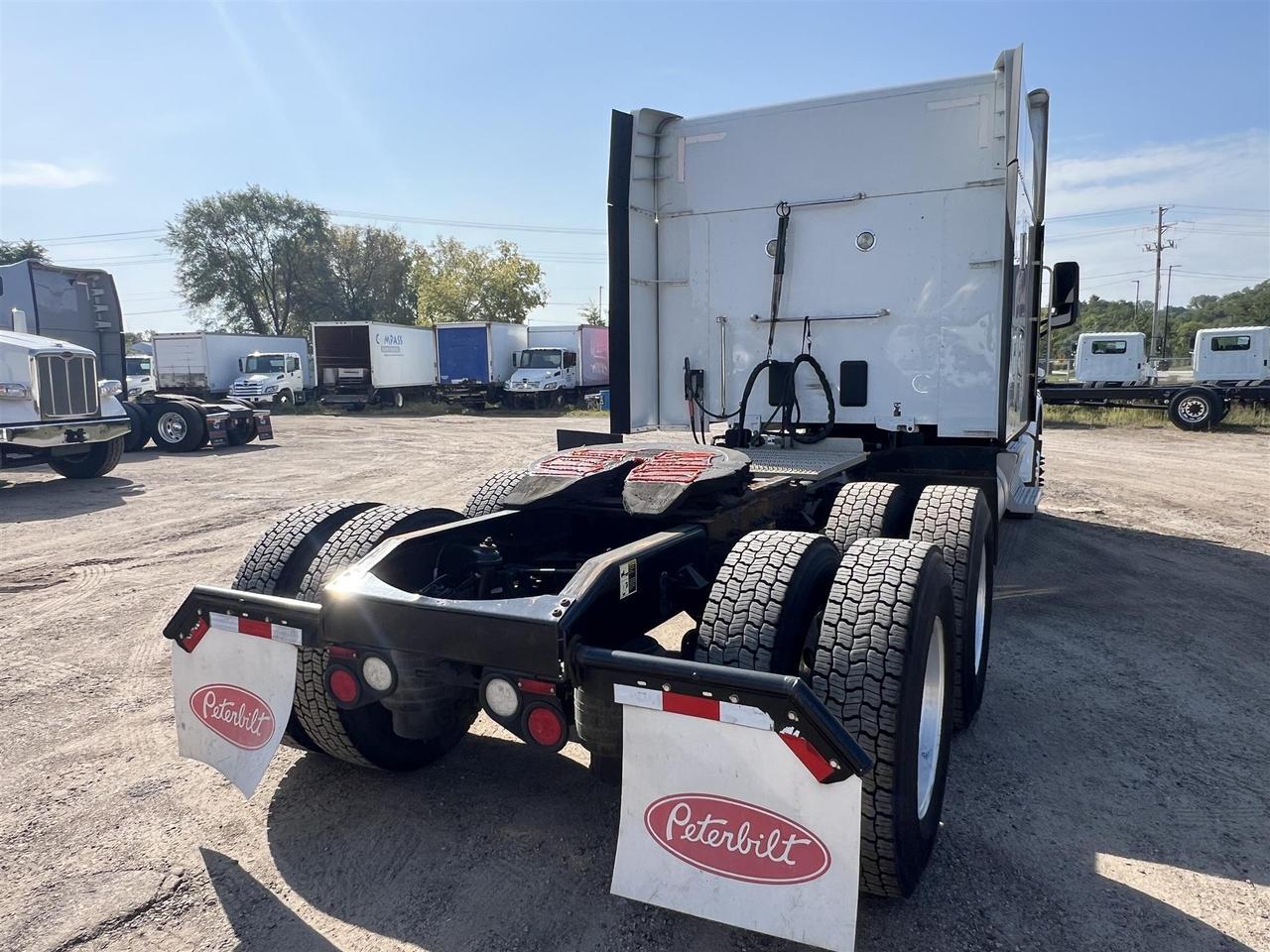 2021 Peterbilt 567 80&quot; Raised Roof Rochester MN
