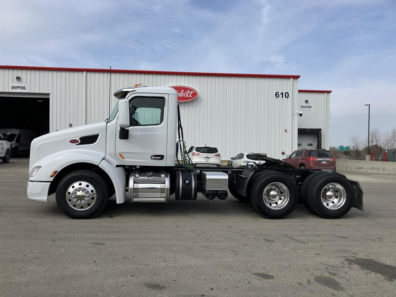 2021 Peterbilt 579 Rochester MN