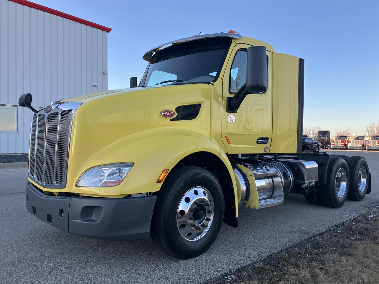 2021 Peterbilt 579 Rochester MN