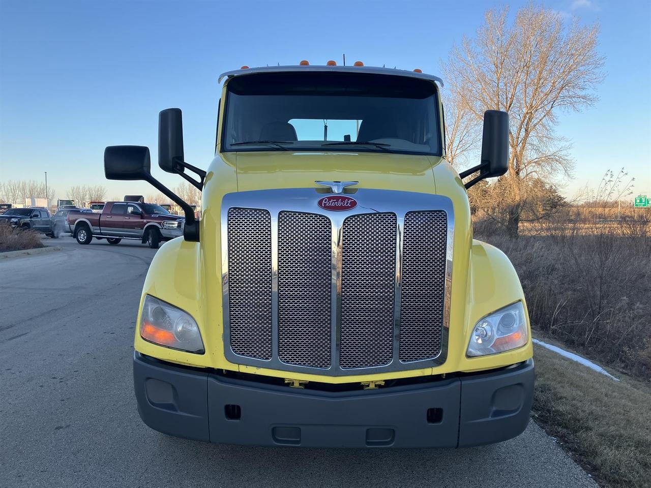 2021 Peterbilt 579 Rochester MN
