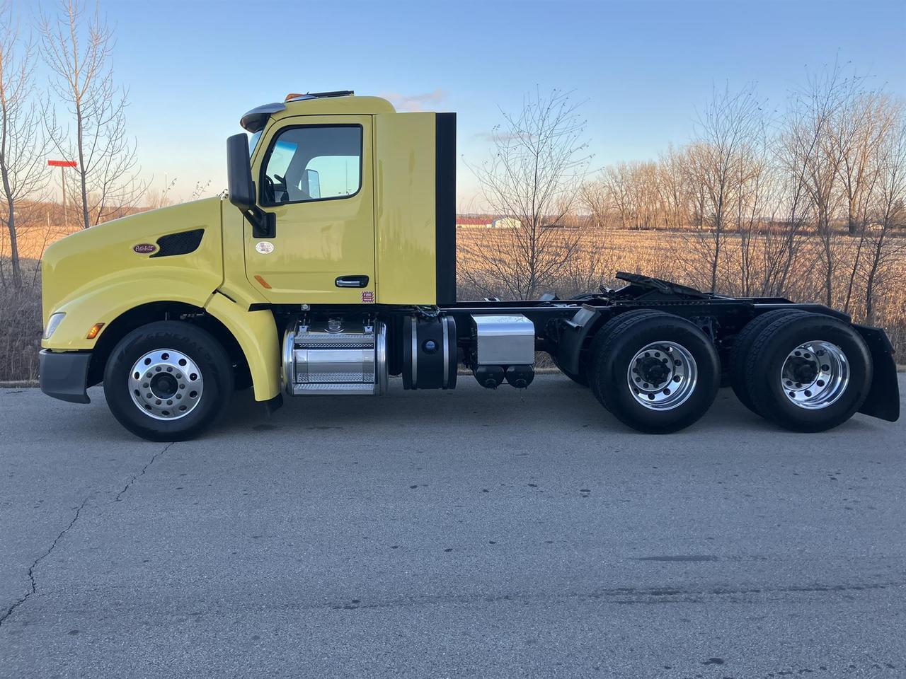 2021 Peterbilt 579 Rochester MN