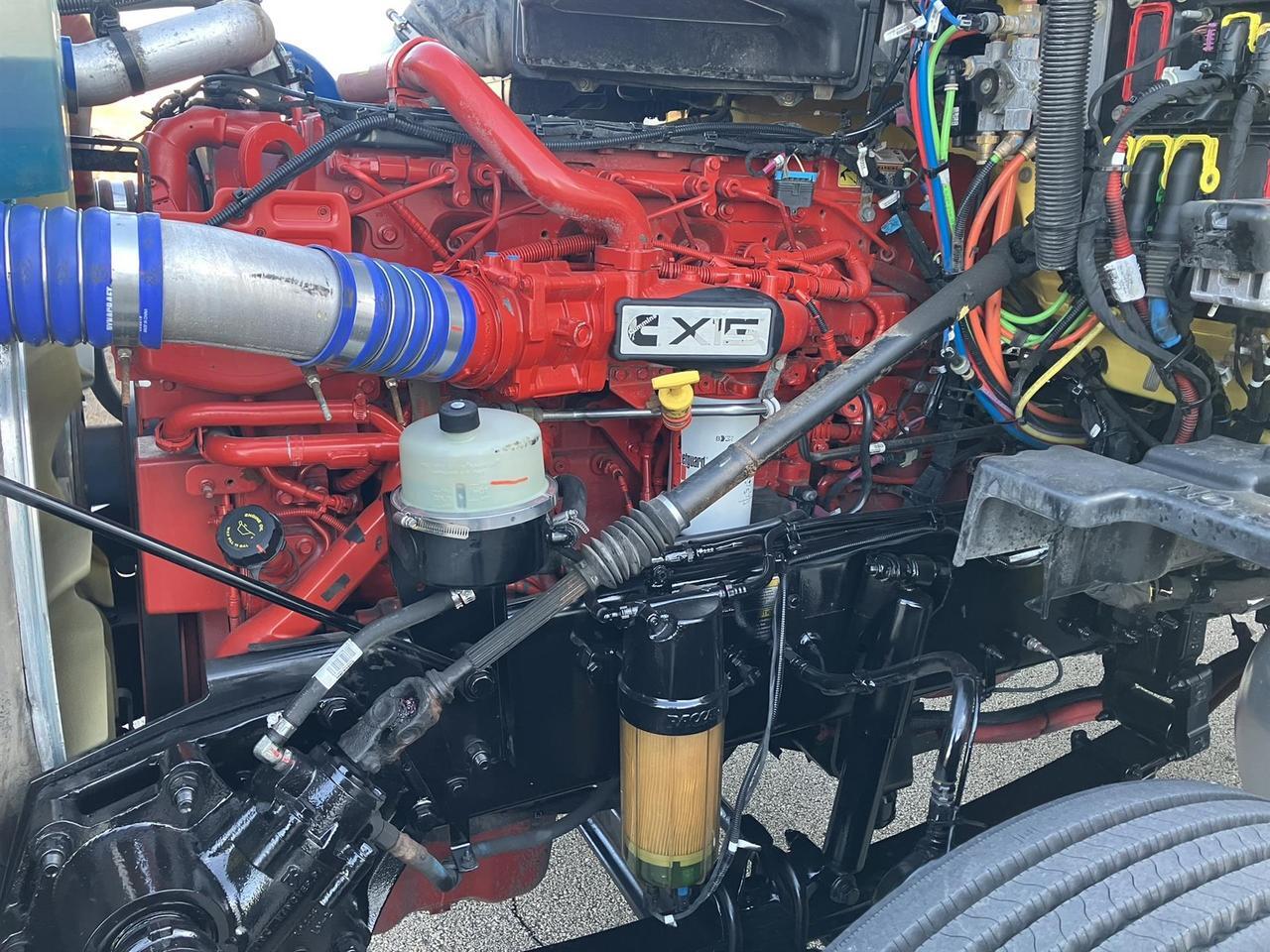 2021 Peterbilt 579 Rochester MN