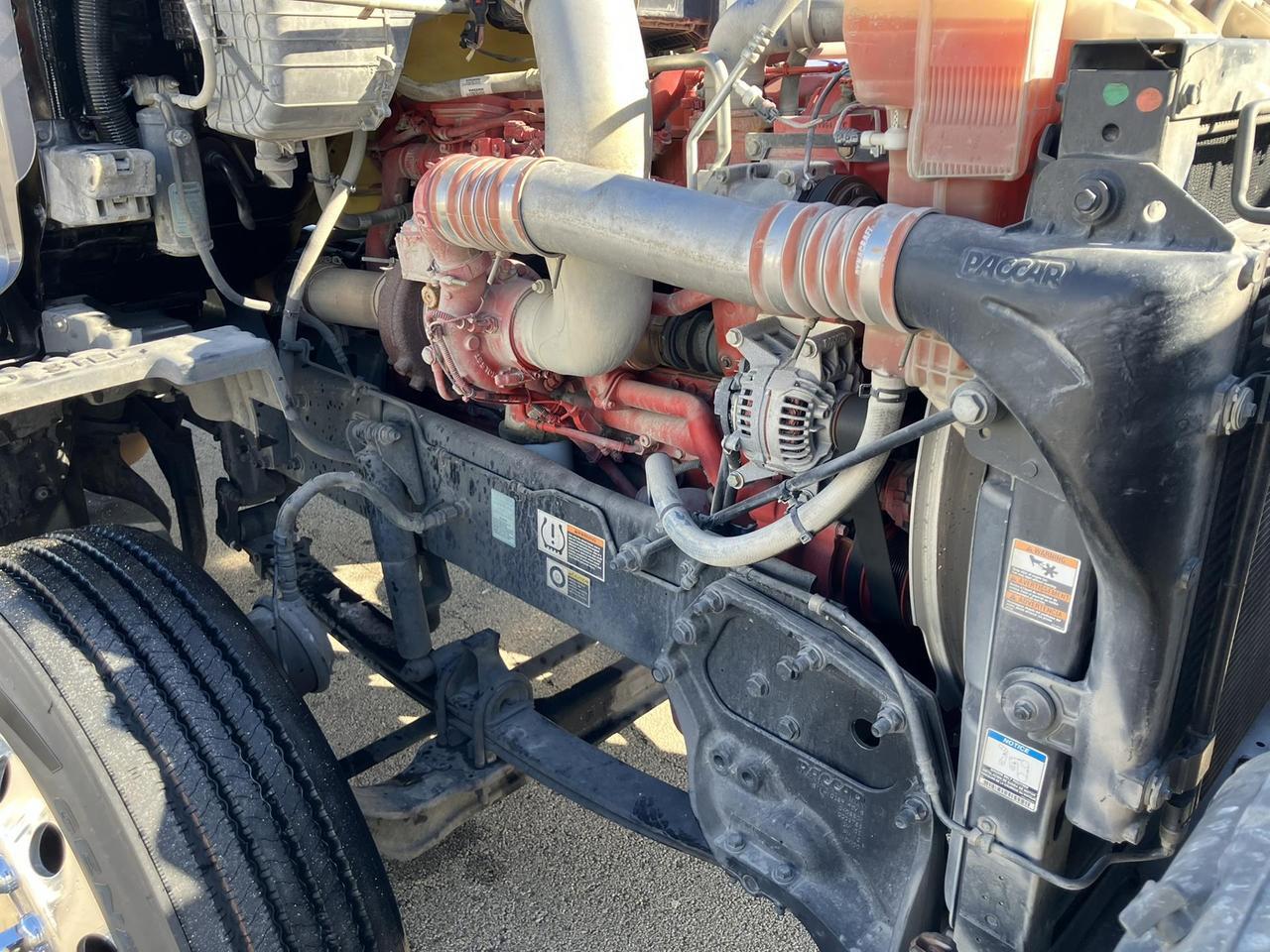 2021 Peterbilt 579 Rochester MN