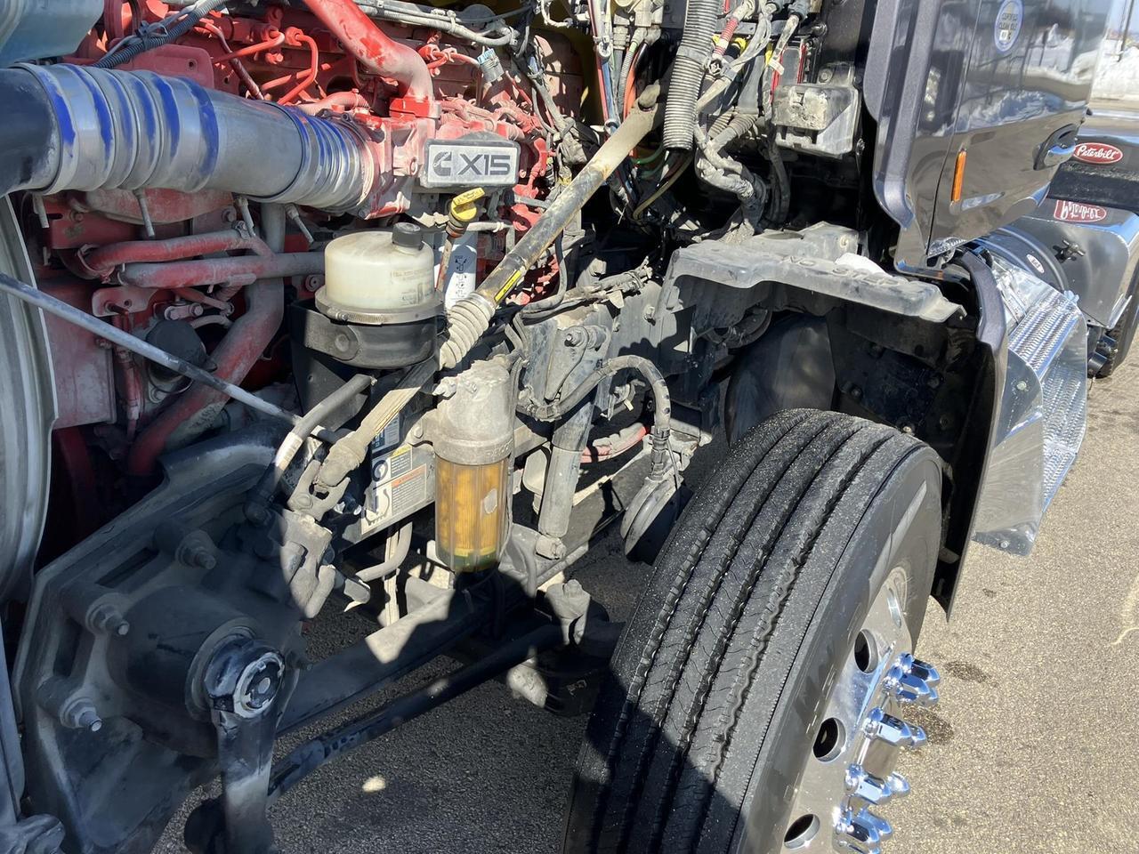 2021 Peterbilt 579 Rochester MN