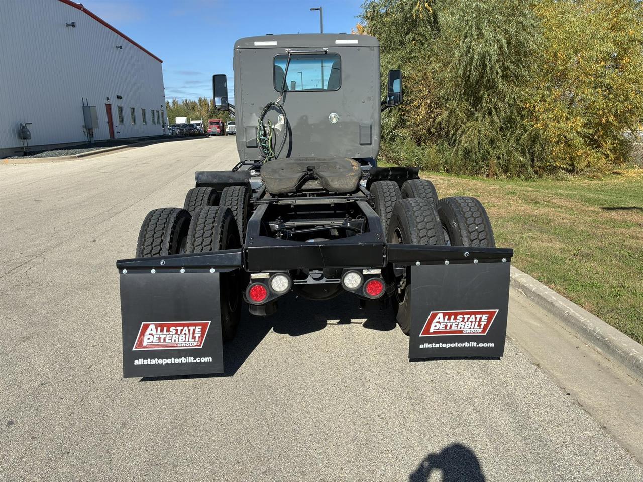 2021 Peterbilt 579 Non-Sleeper