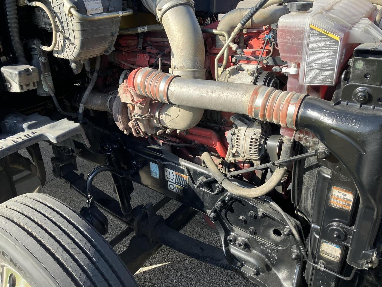 2021 Peterbilt 579 Rochester MN
