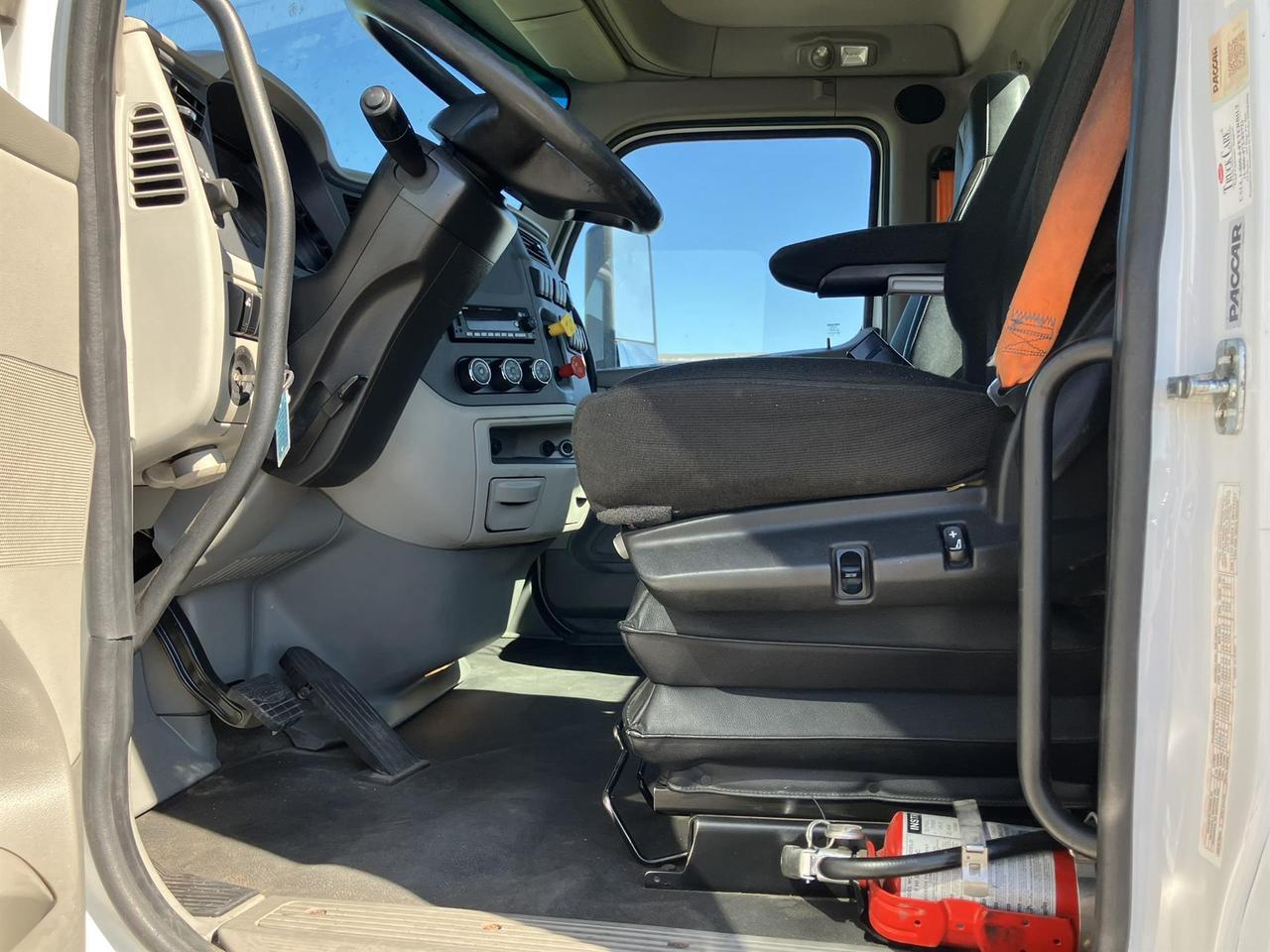 2021 Peterbilt 579 Fargo ND