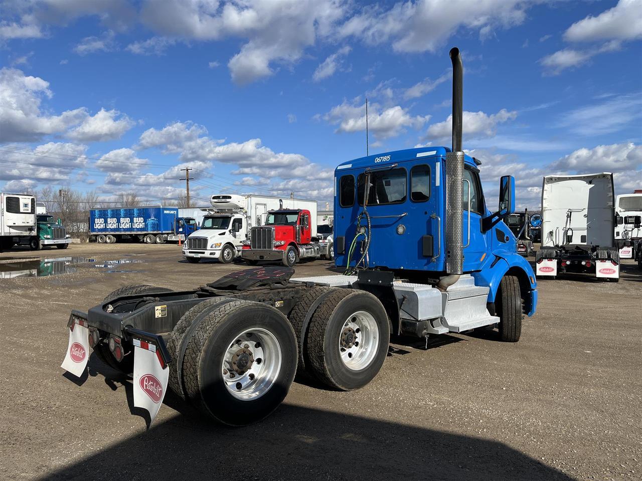 2021 Peterbilt 579 Fargo ND