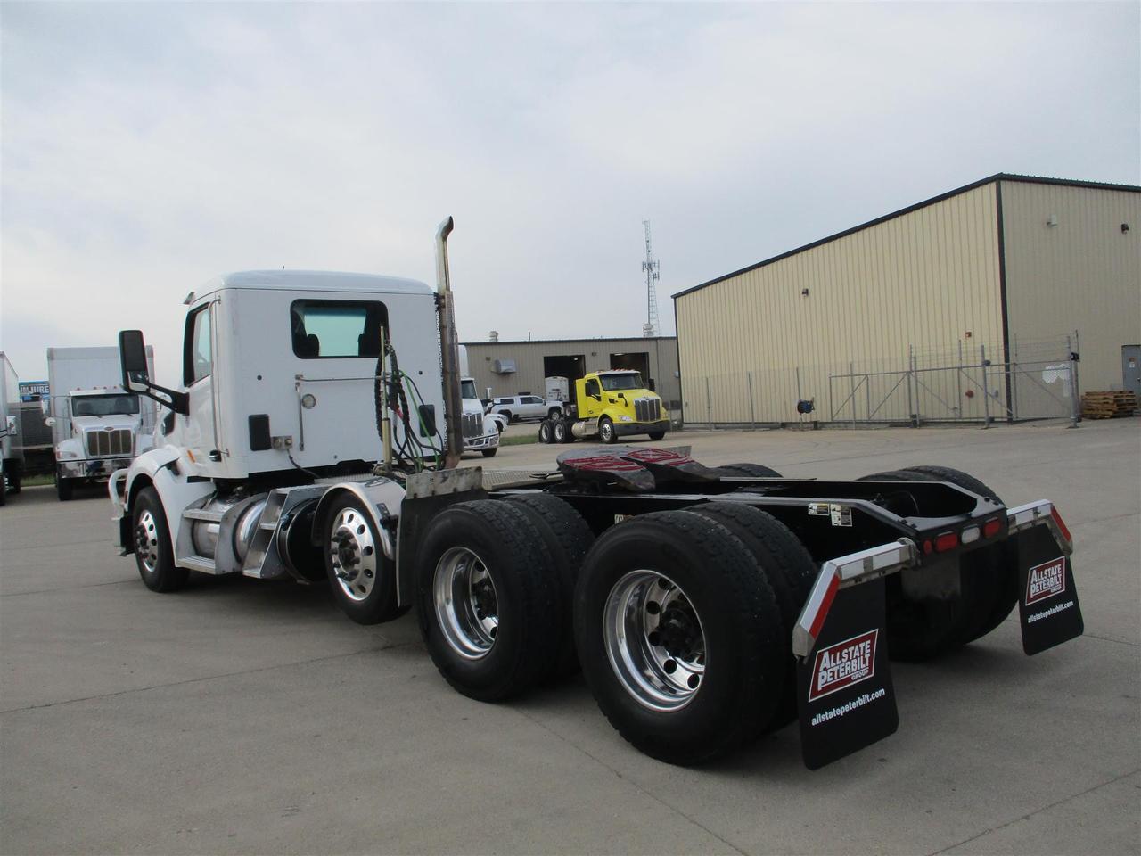 2021 Peterbilt 579 Fargo ND