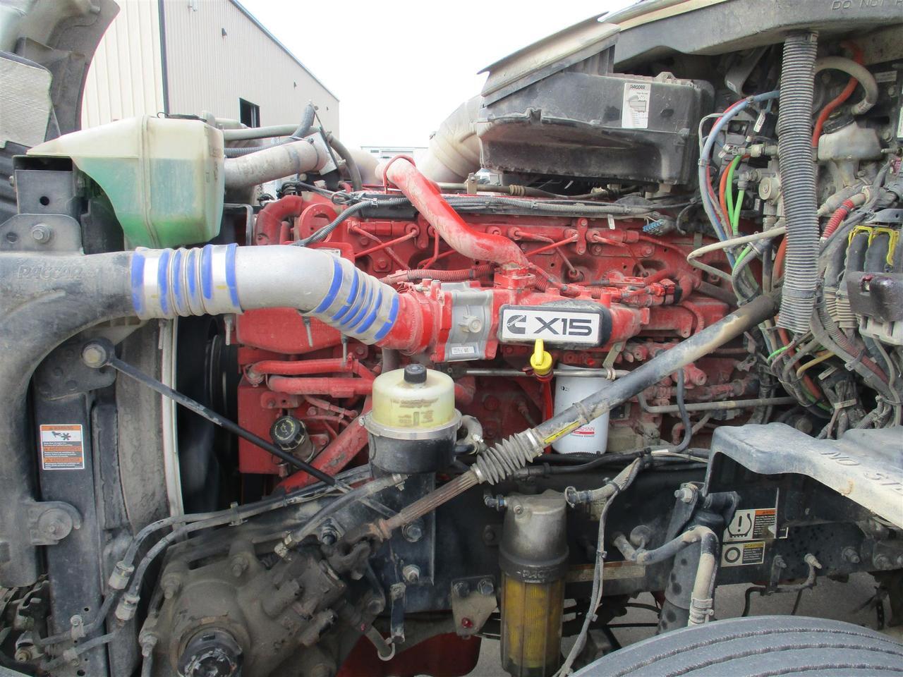 2021 Peterbilt 579 Fargo ND