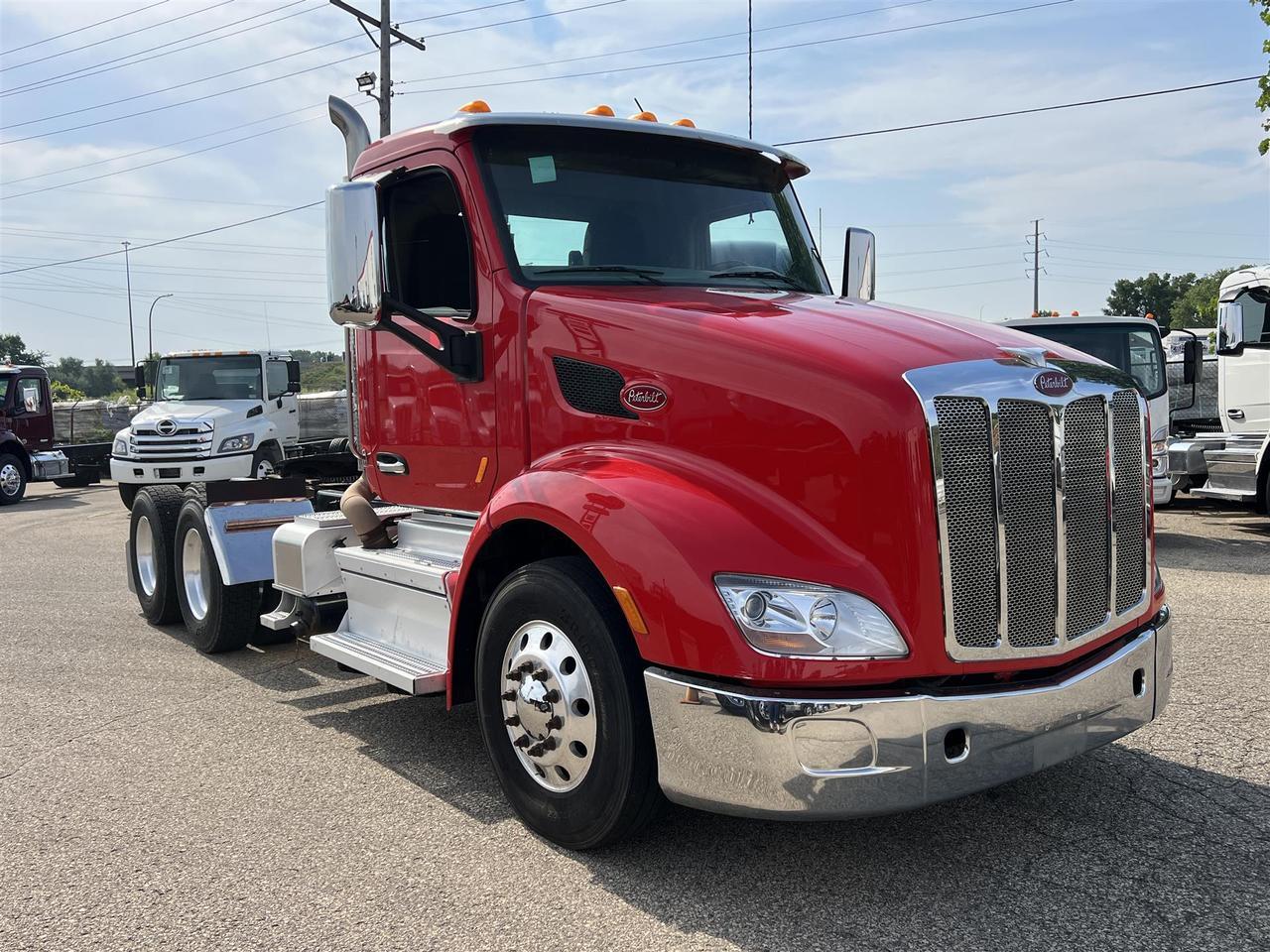 2021 Peterbilt 579 South St. Paul MN
