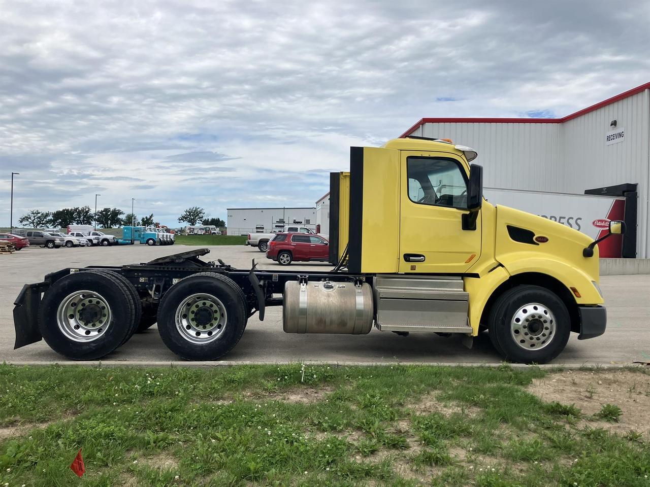 2021 Peterbilt 579 South St. Paul MN