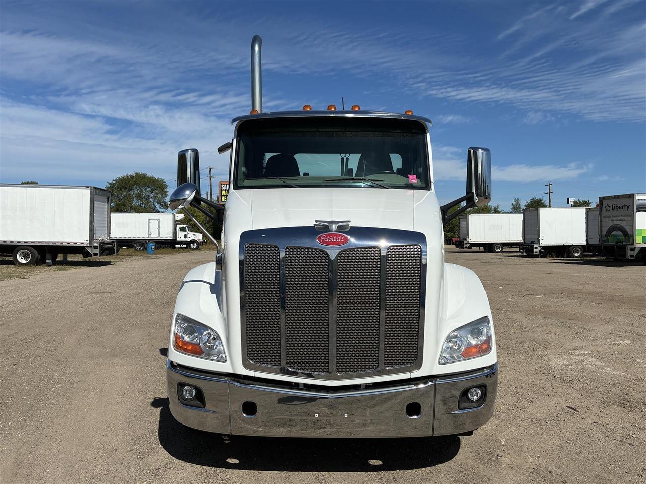 2021 Peterbilt 579 Non-Sleeper