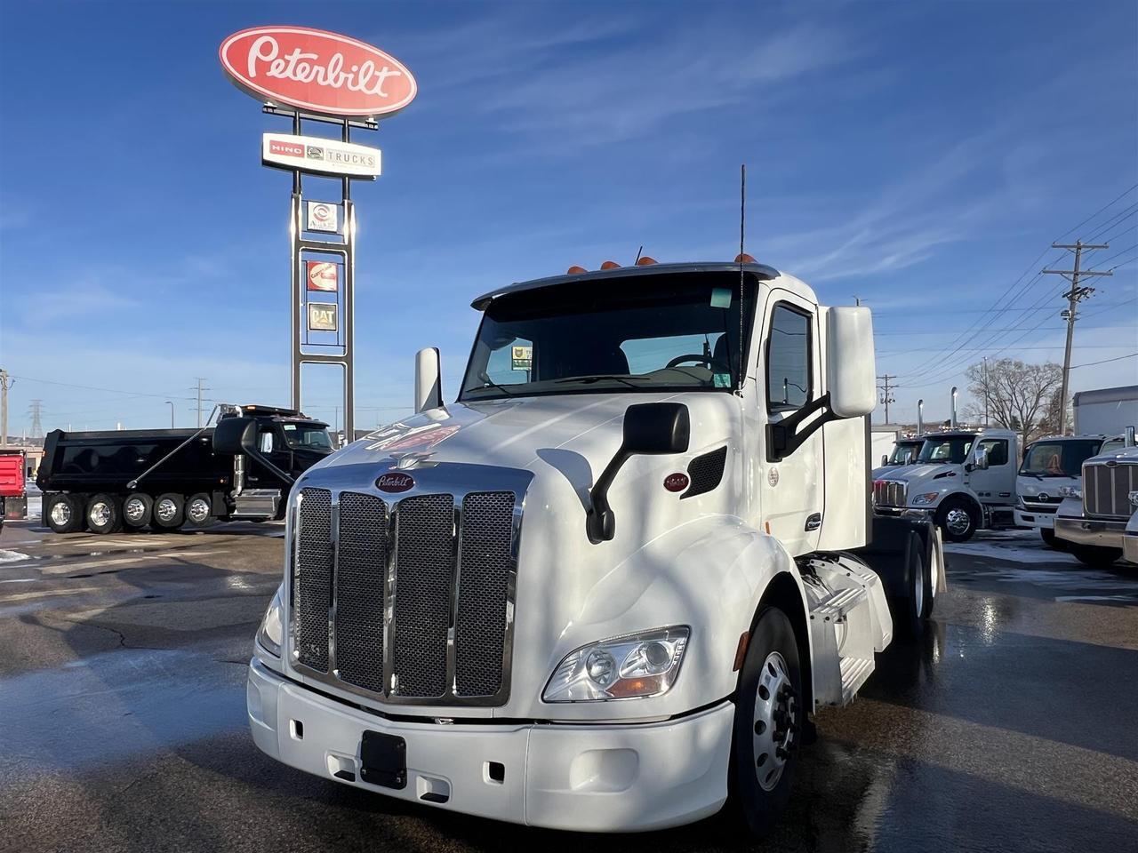 2021 Peterbilt 579