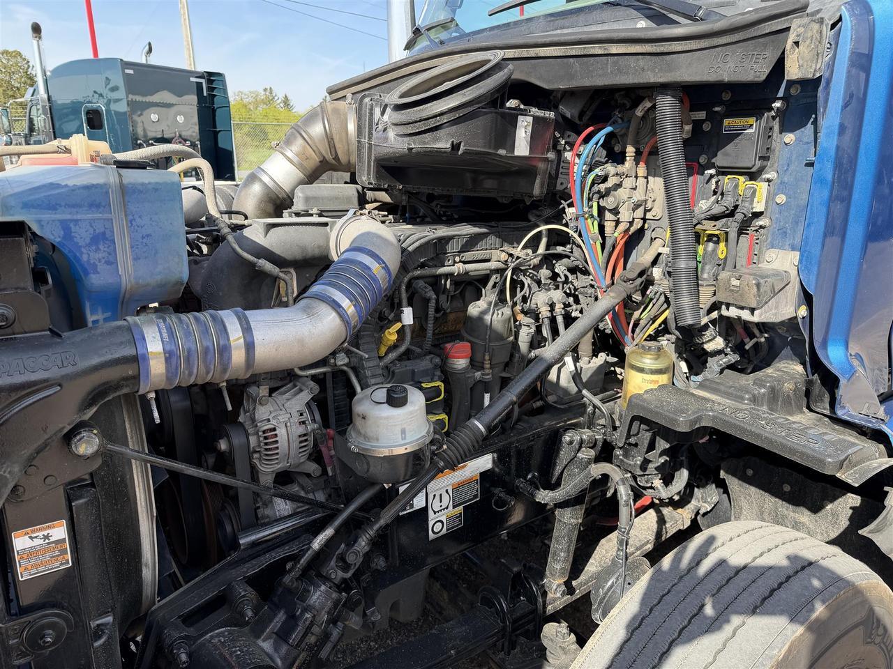 2021 Peterbilt 579 in Eau Claire, WI — photo 6