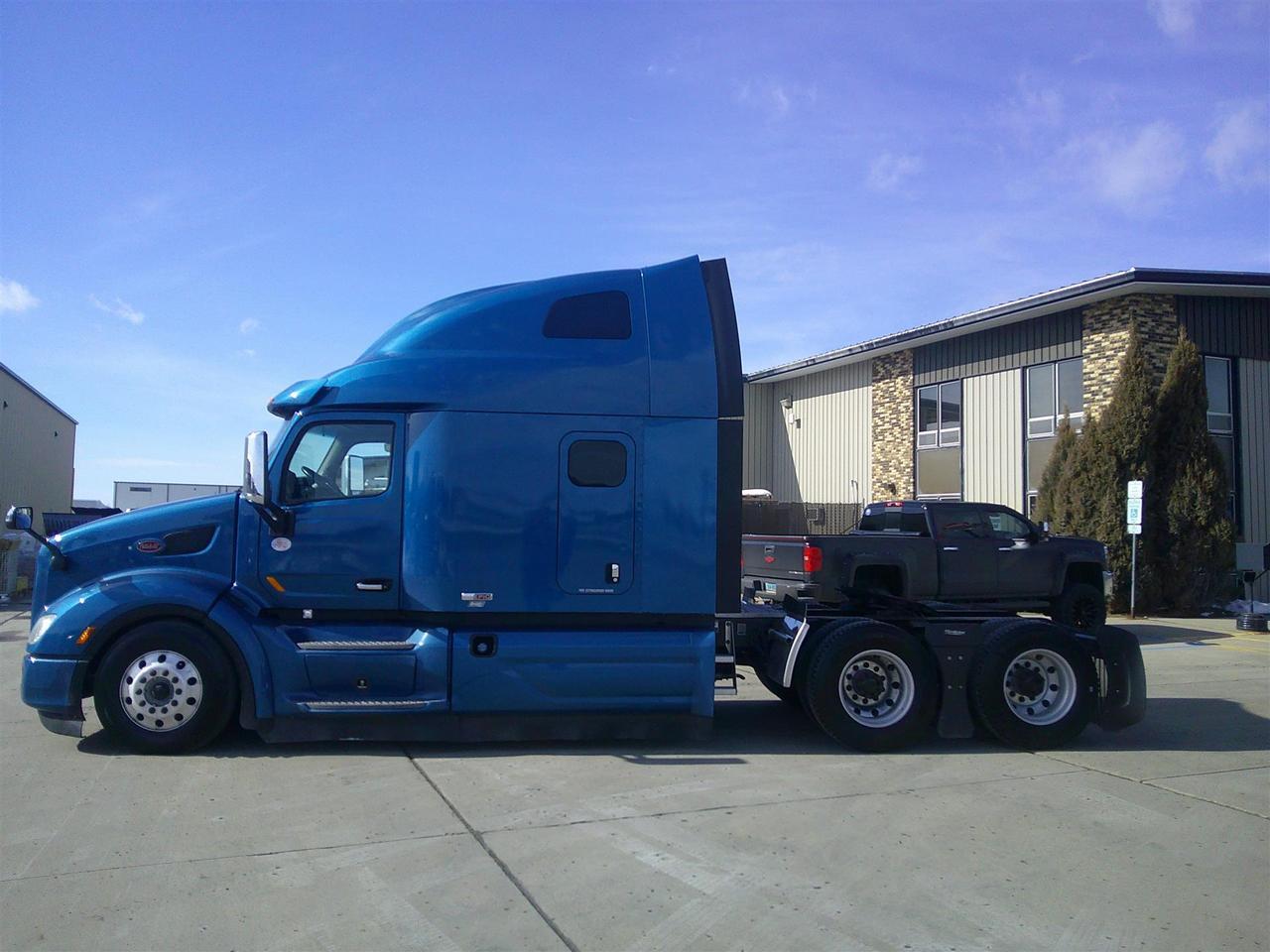 2021 Peterbilt 579