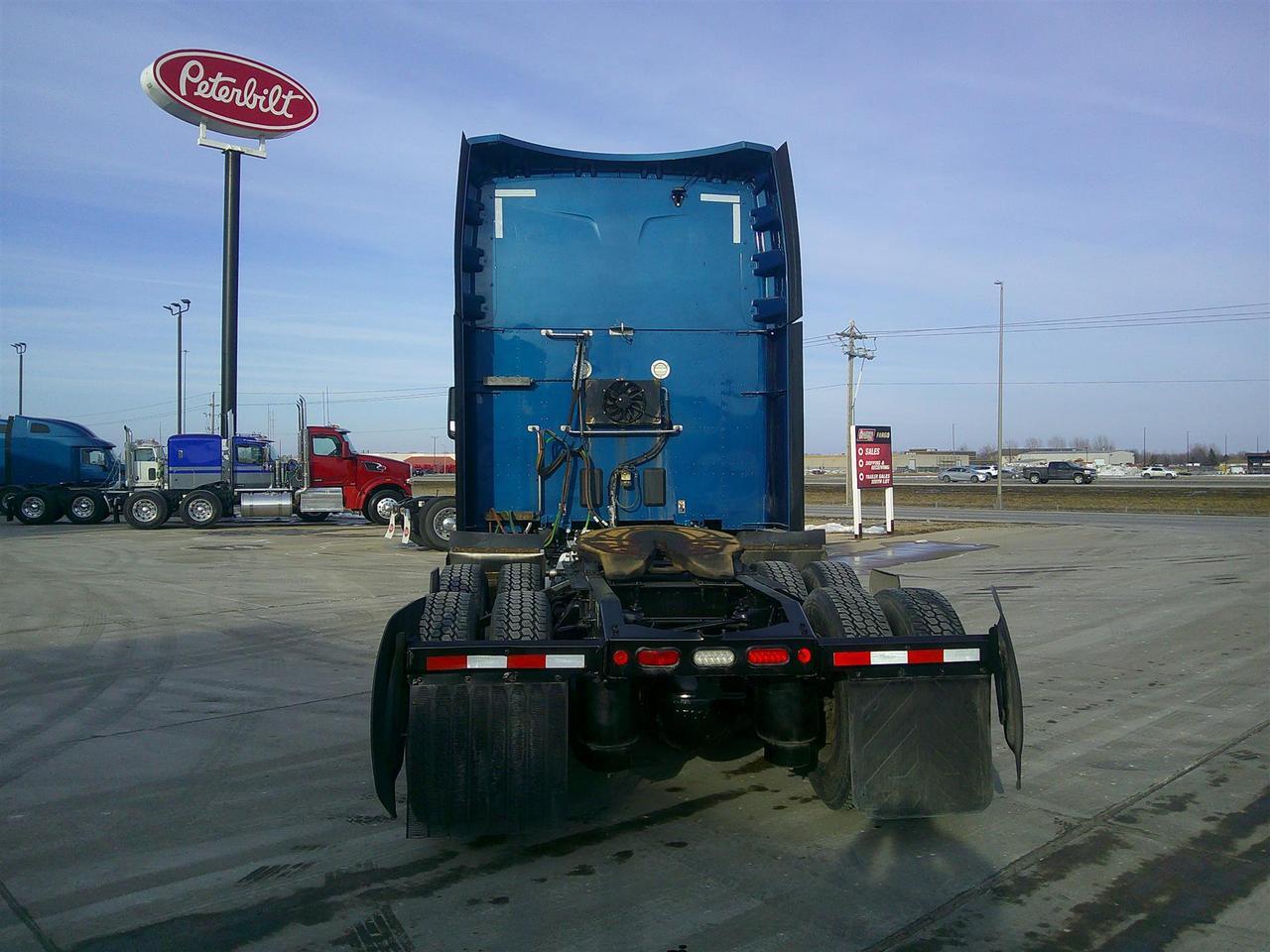2021 Peterbilt 579 80" Ultraloft Fargo ND