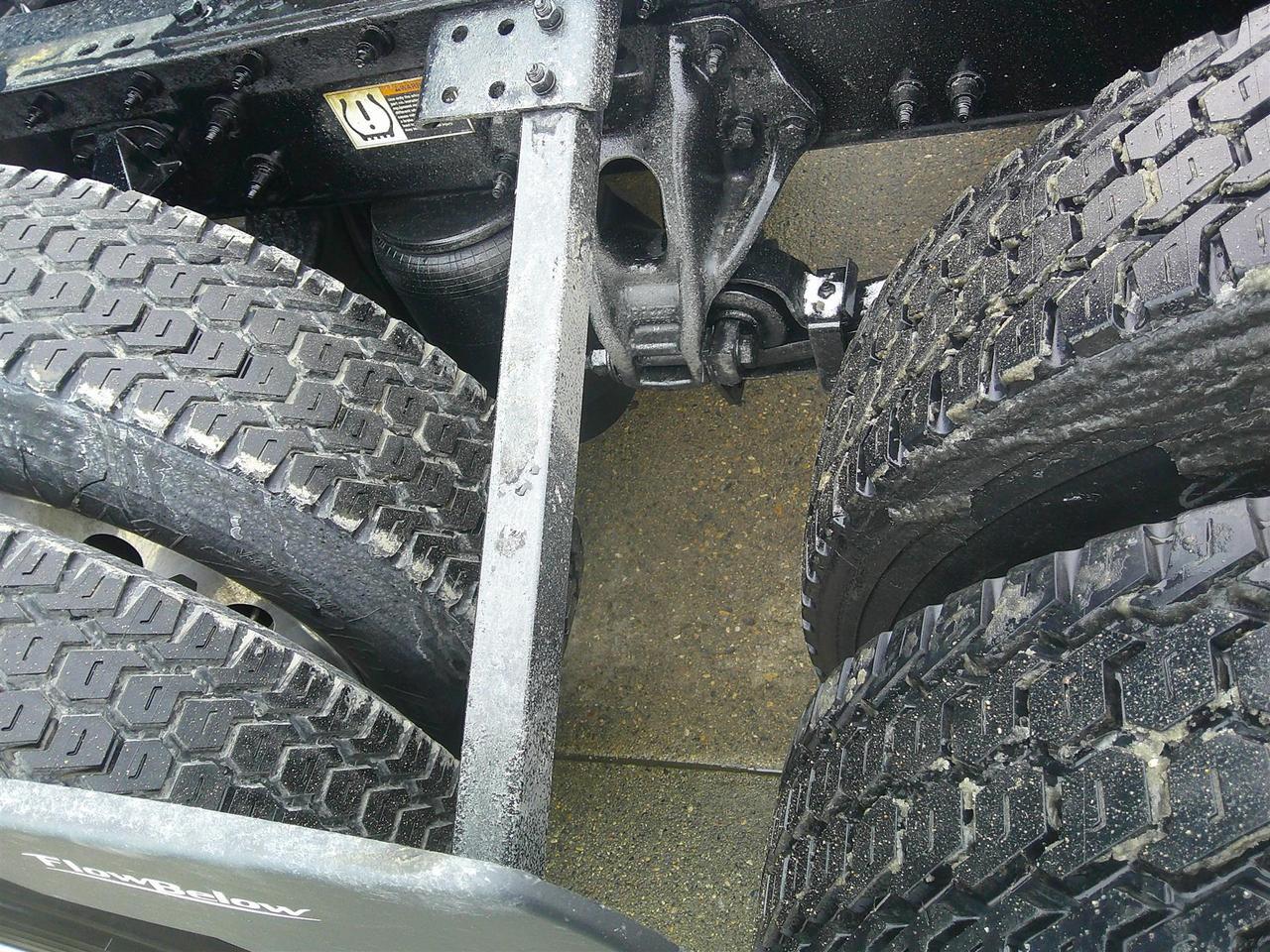 2021 Peterbilt 579 80" Ultraloft Fargo ND