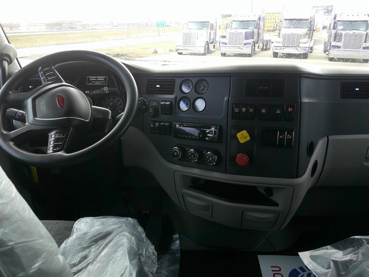 2021 Peterbilt 579 80" Ultraloft South St. Paul MN