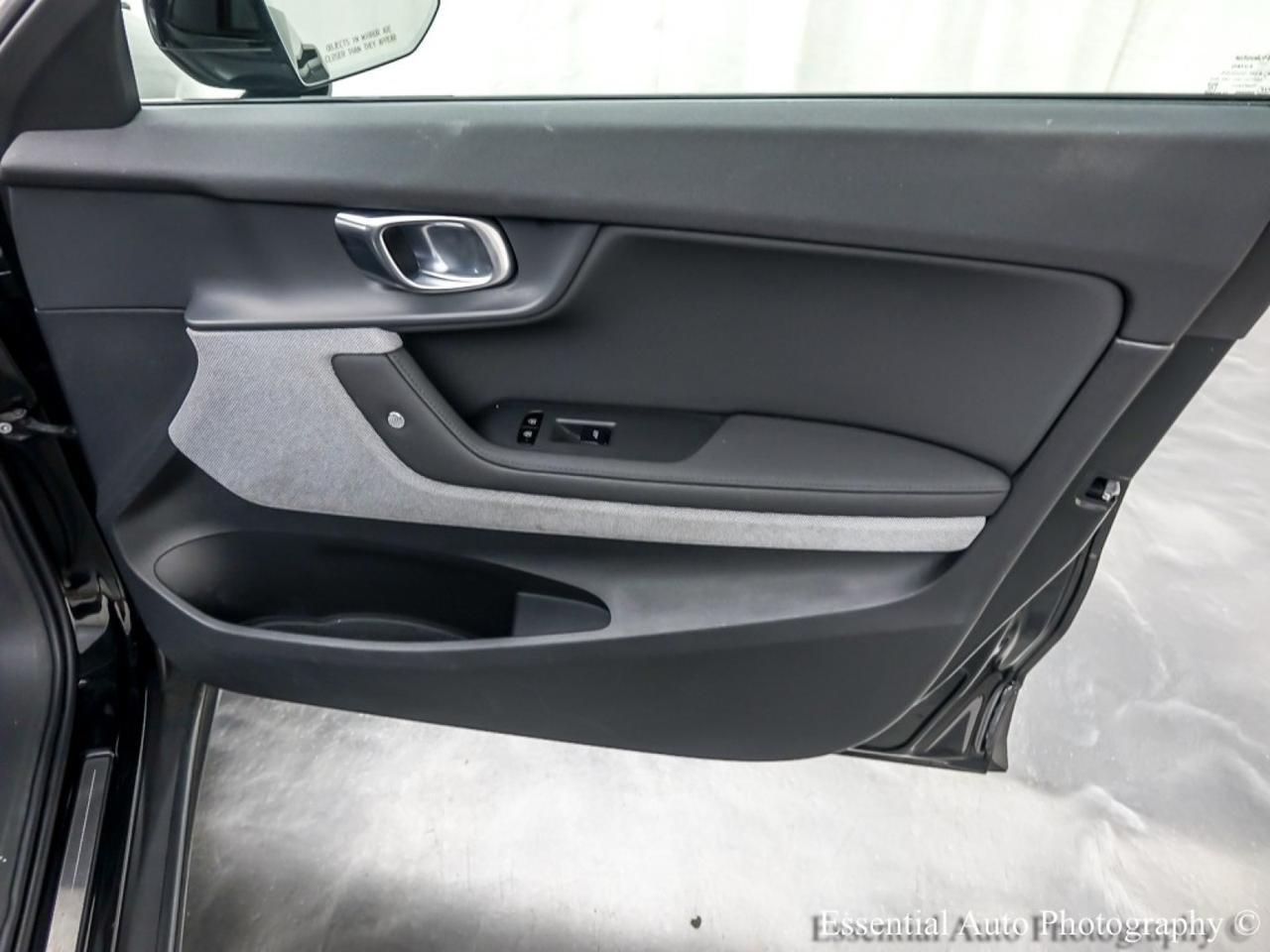 2021 Polestar 2 Launch Edition Willowbrook IL