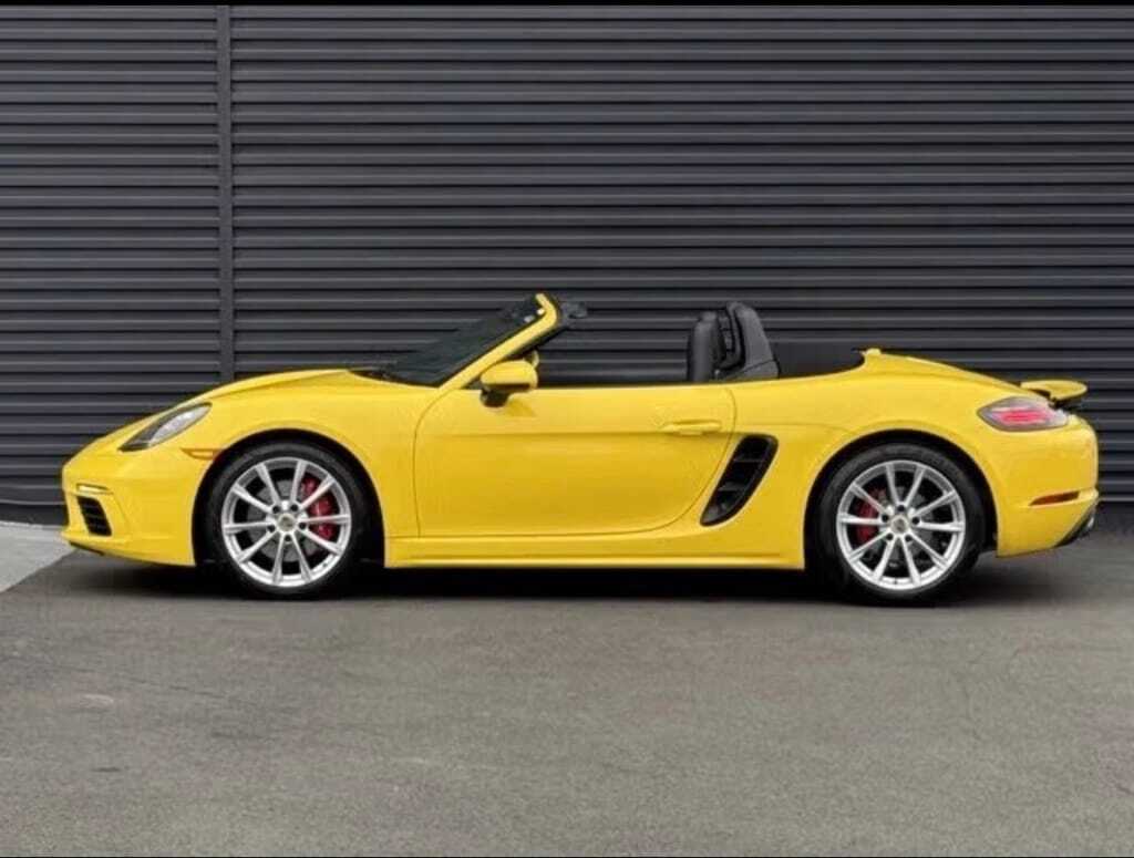 2021 Porsche 718 Boxster S
