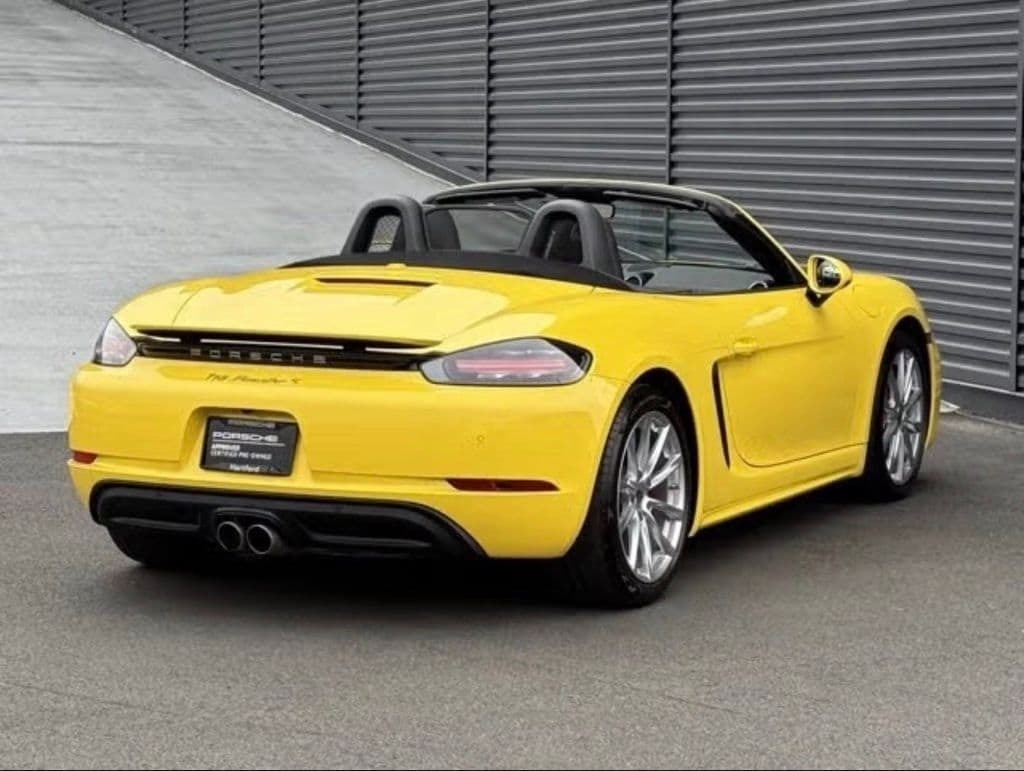 2021 Porsche 718 Boxster S Orange MA
