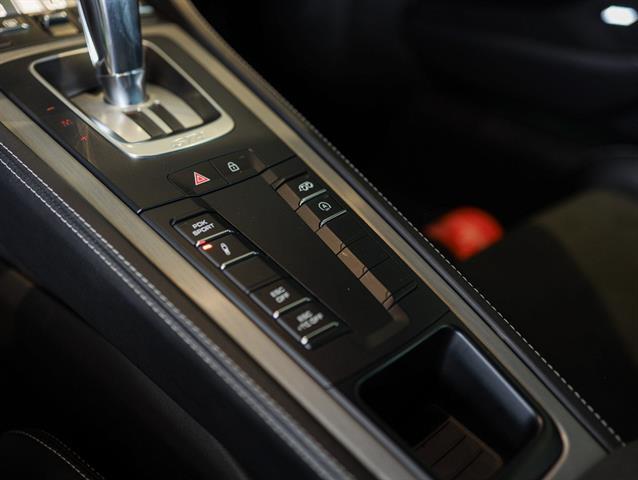 2021 Porsche 718 Cayman GT4 Bakersfield CA