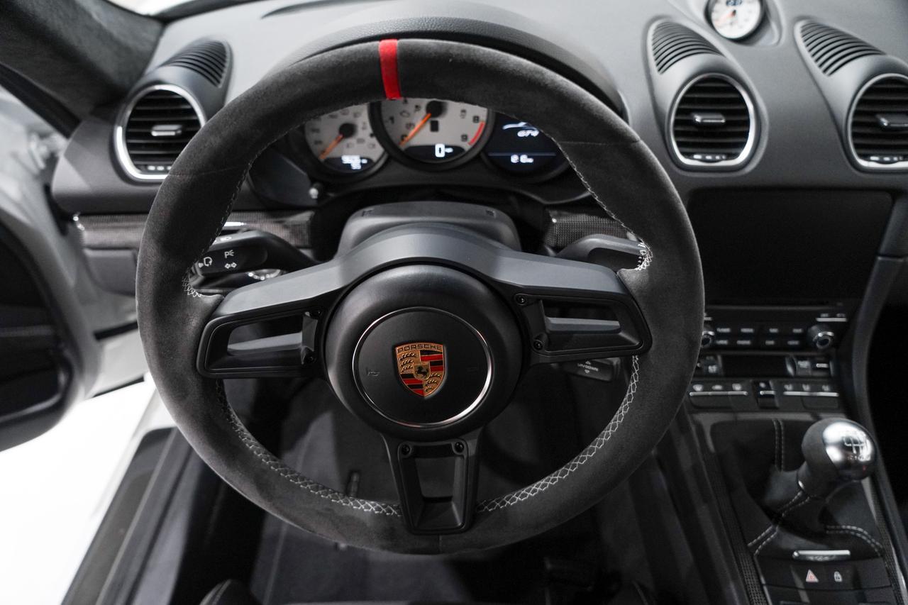 2021 Porsche 718 Cayman GT4 Tampa FL
