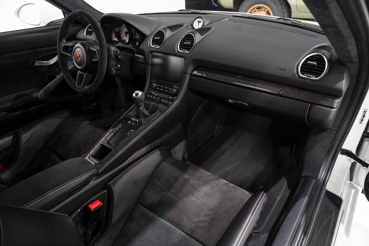 2021 Porsche 718 Cayman GT4 Tampa FL