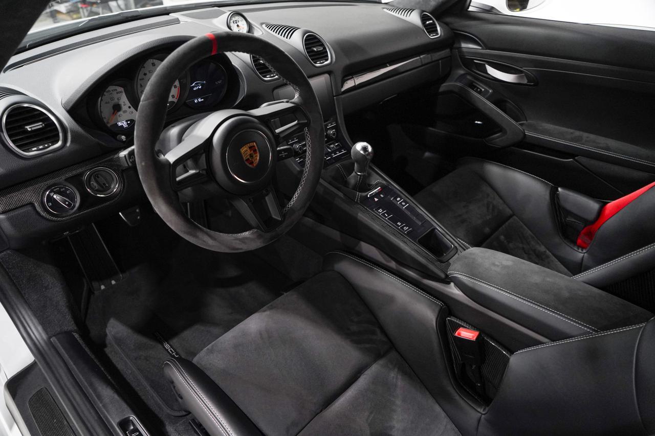 2021 Porsche 718 Cayman GT4 Tampa FL