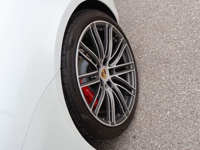 2021 Porsche 718 Cayman GTS Oshkosh WI