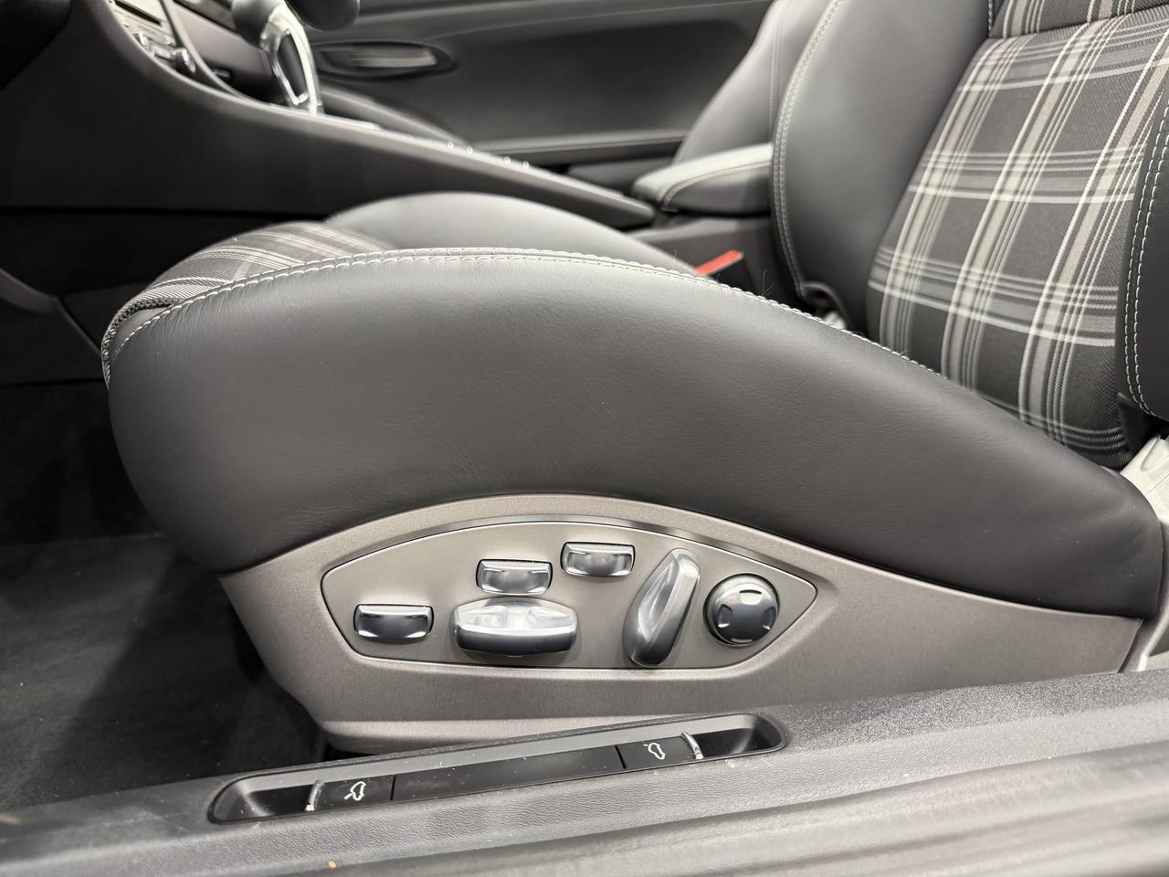 2021 Porsche 718 Spyder Newark DE