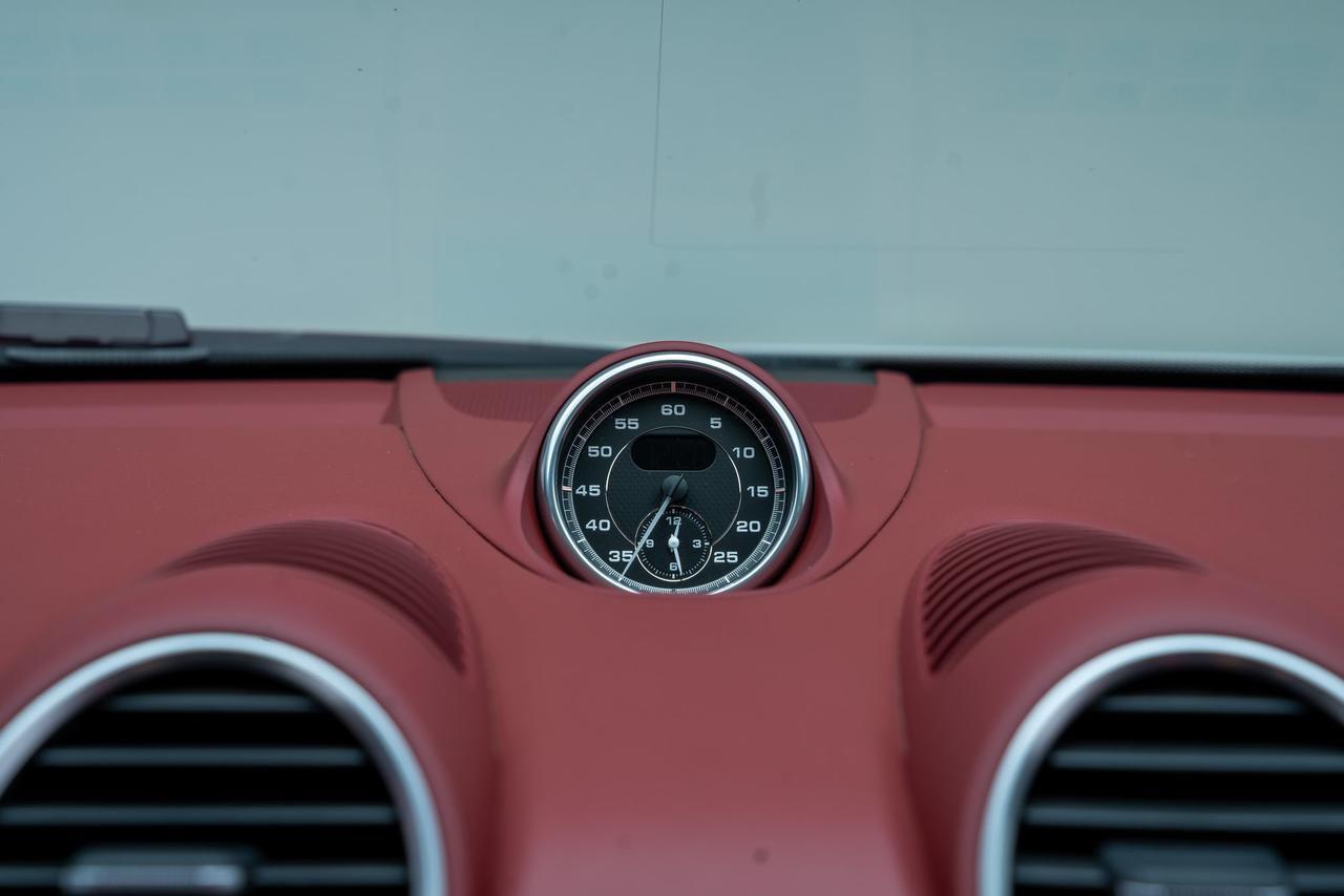 2021 Porsche 718 Spyder Roadster Spyder Classic Interior Package / PDK / B Portland OR