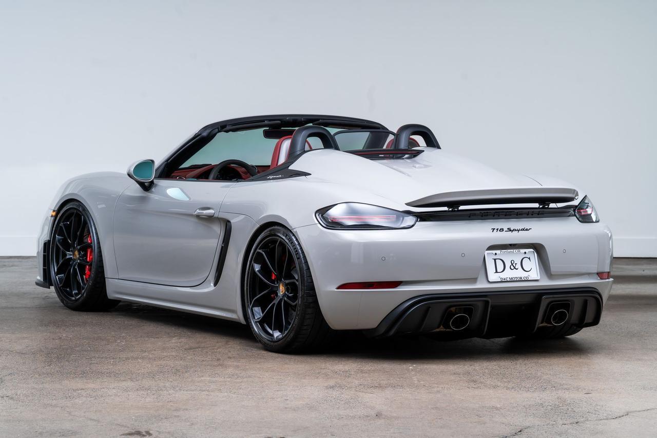 2021 Porsche 718 Spyder Roadster Spyder Classic Interior Package / PDK / B Portland OR